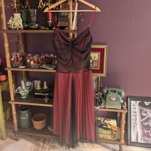 Vintage 90s Y2K Betsey Johnson Gothic Black Red Dress Size 6 Small Pleated - Picture 1 of 5